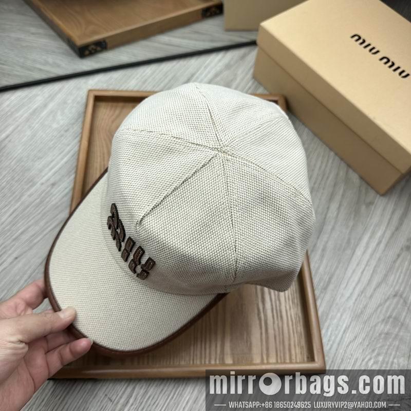 Miumiu Hat dx61