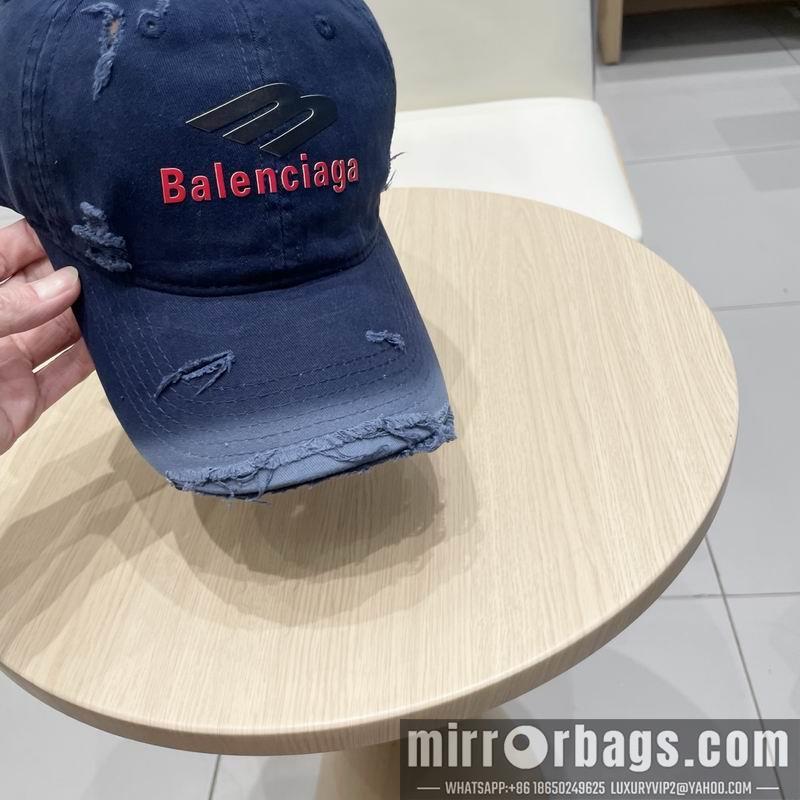 Balenciaga Hat 041402