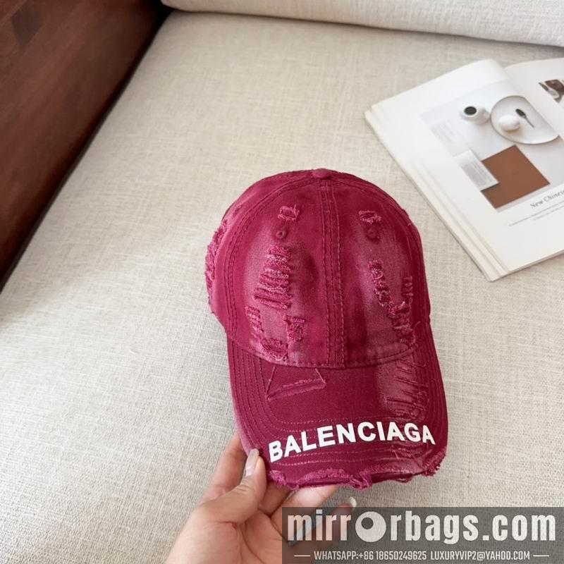 Balenciaga Hat dx105