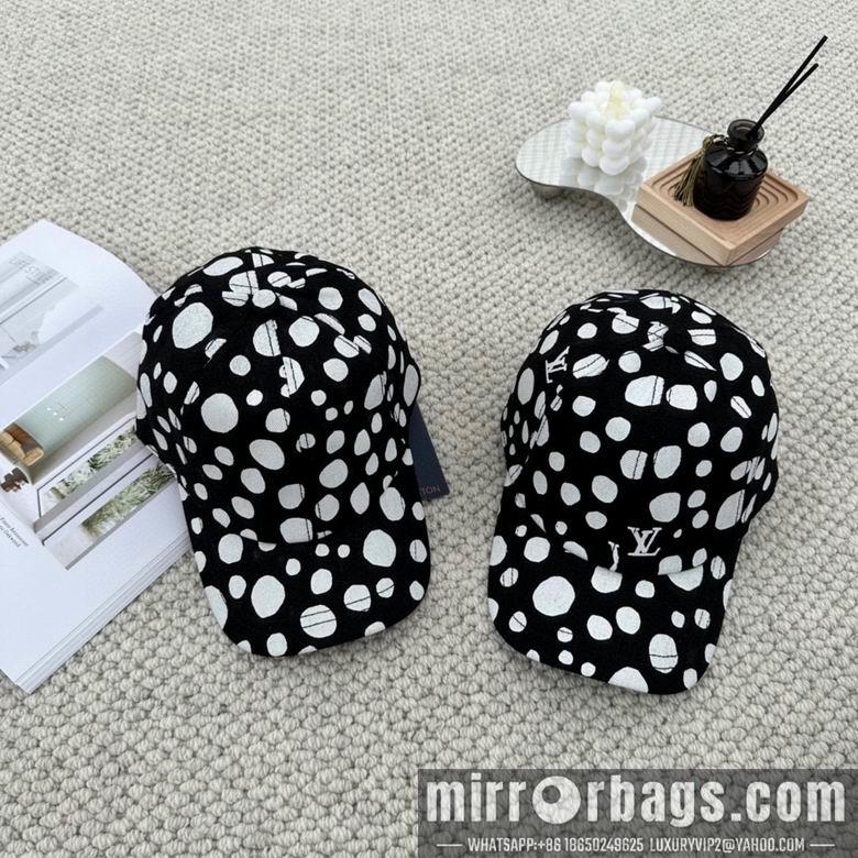 LV Hat dxn22