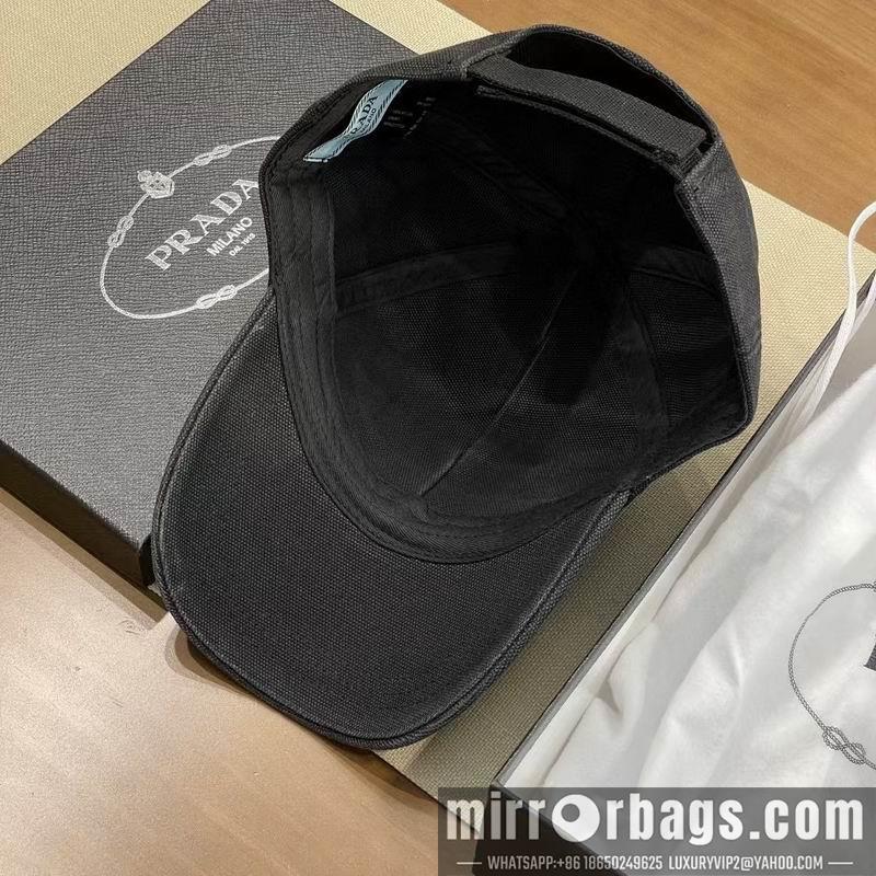 Prada Hat dx73