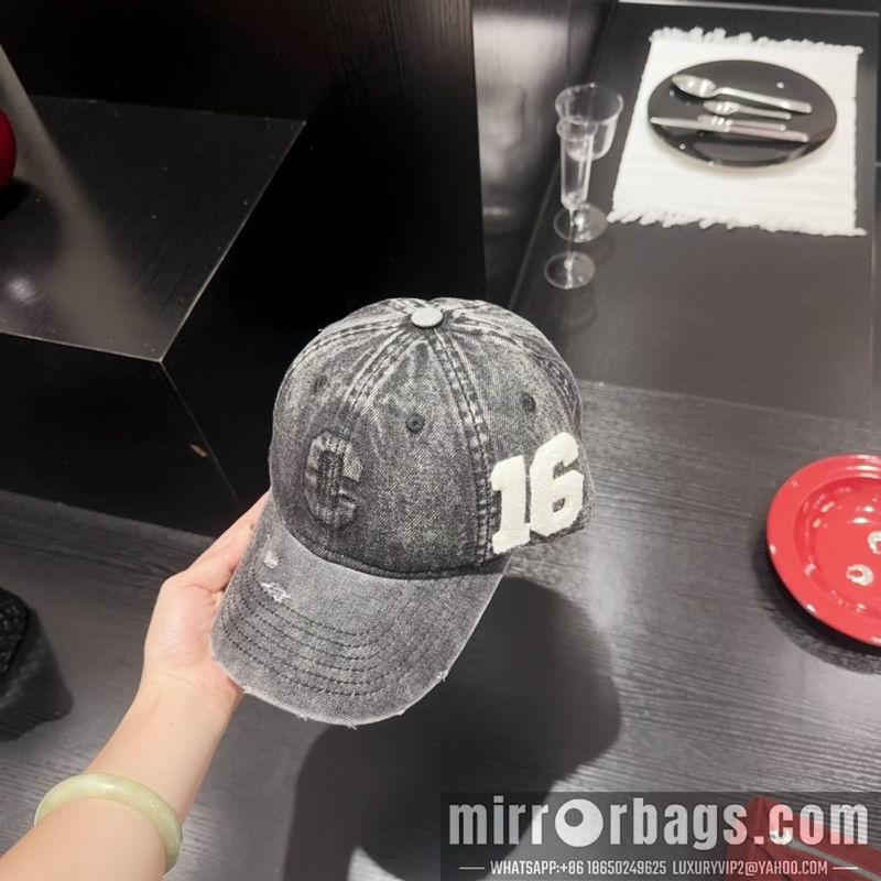 Celine Hat 083001