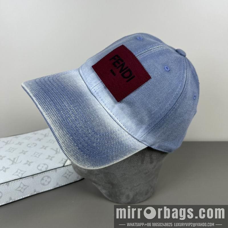 Fendi Hat dx67