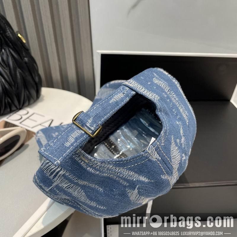 Loewe Hat dx53