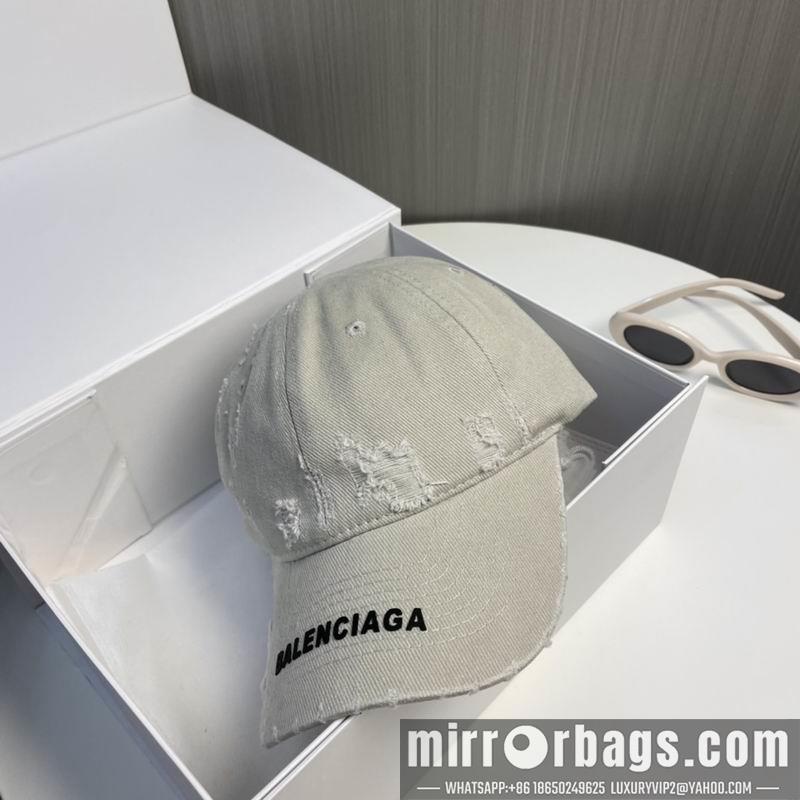 Balenciaga Hat 100702