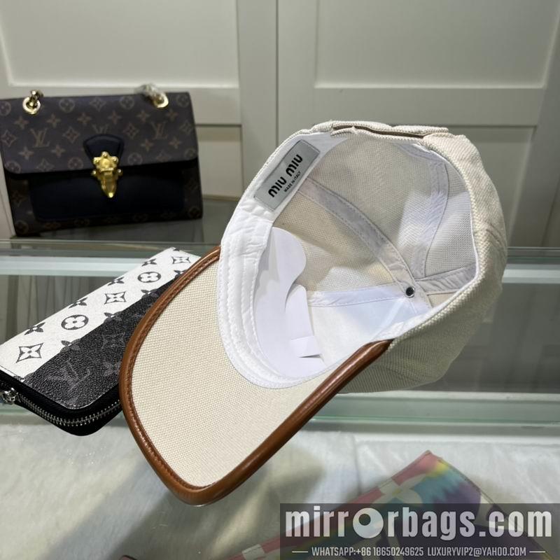 Miumiu Hat 071301