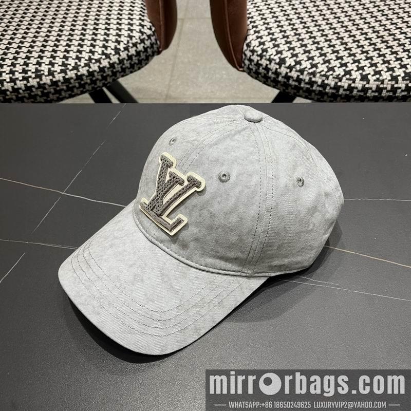 LV Hat 040204