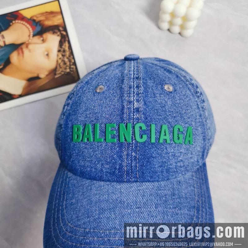 Balenciaga Hat dx33