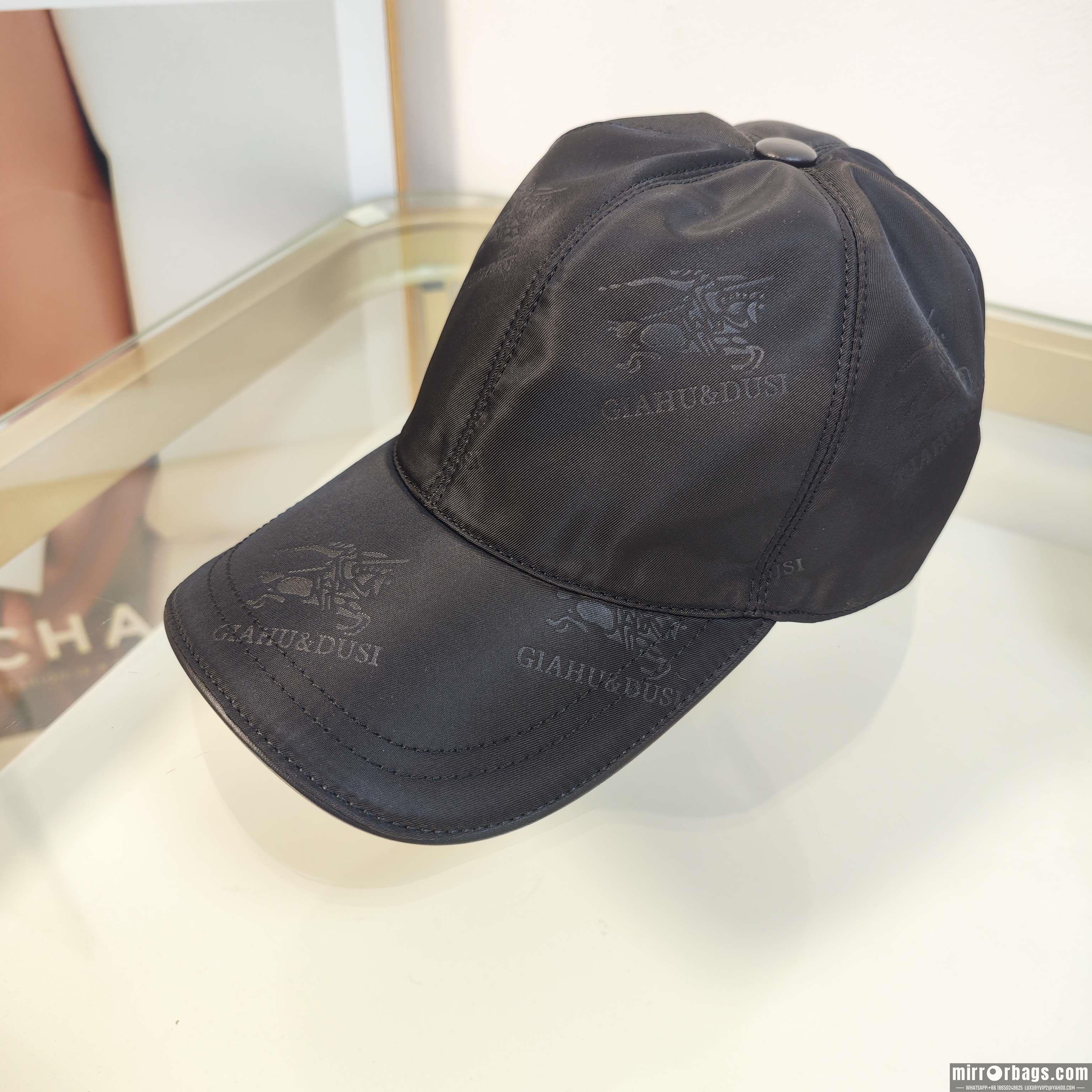 Burberry Hat dx62