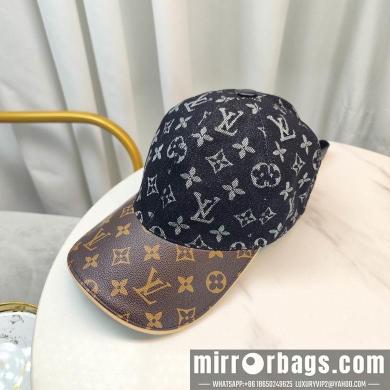 LV Hat dxn17