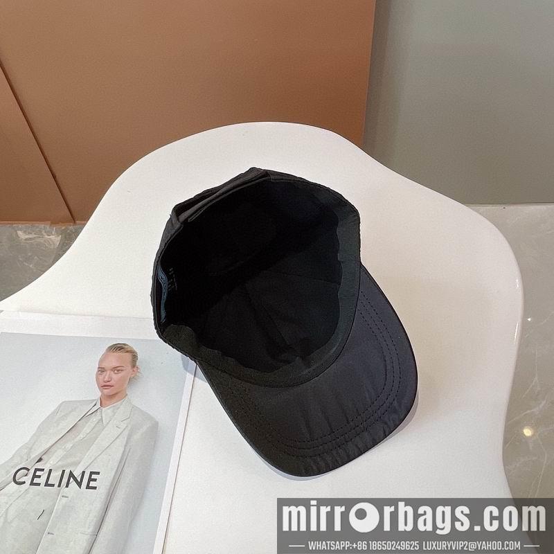 Prada Hat dx19