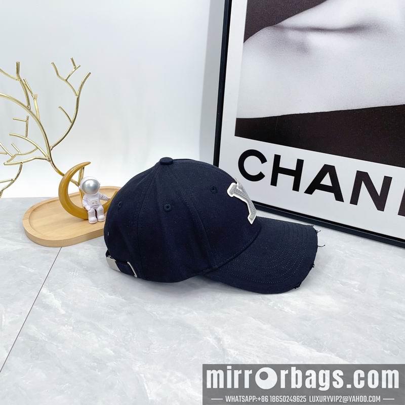 LV Hat dx158
