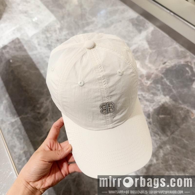 Balenciaga Hat dx64