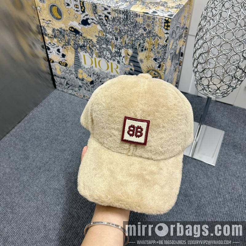 Balenciaga Hat dx87