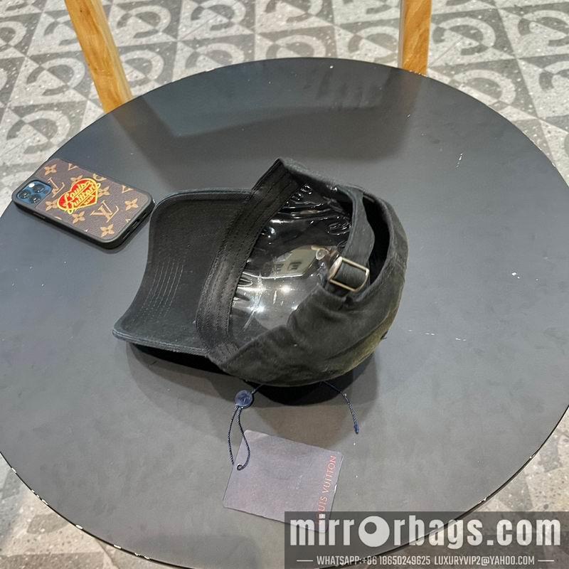 LV Hat 042810