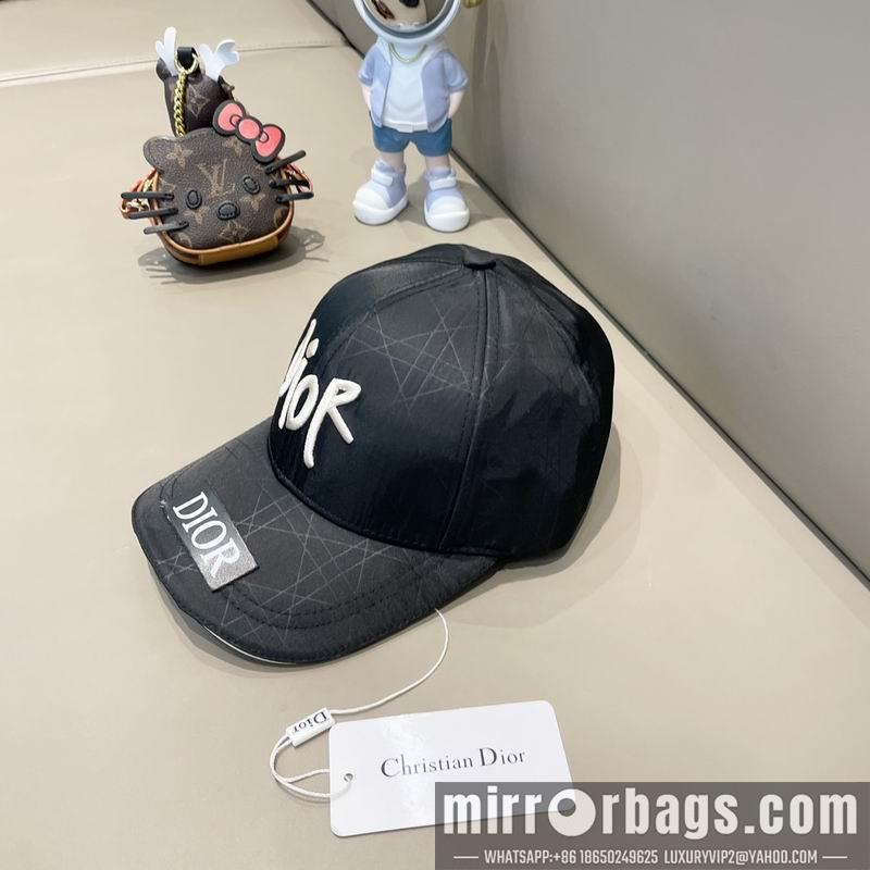 Dior Hat 072801