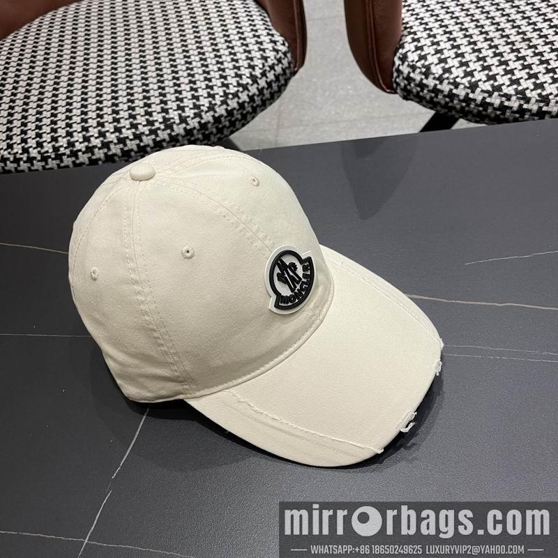Moncler Hat 041402