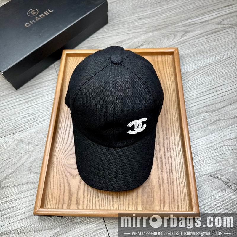 Chanel Hat dx30