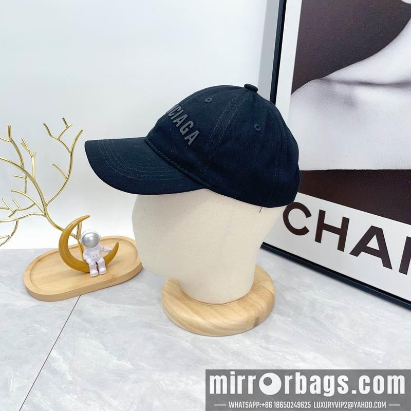 Balenciaga Hat dx55