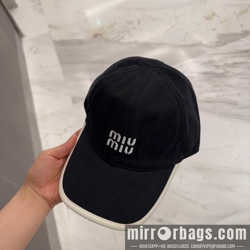 Miumiu Hat dx36