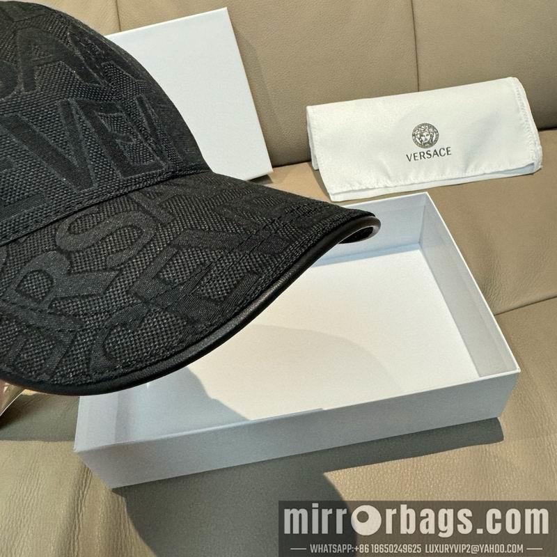 Versace Hat dx09