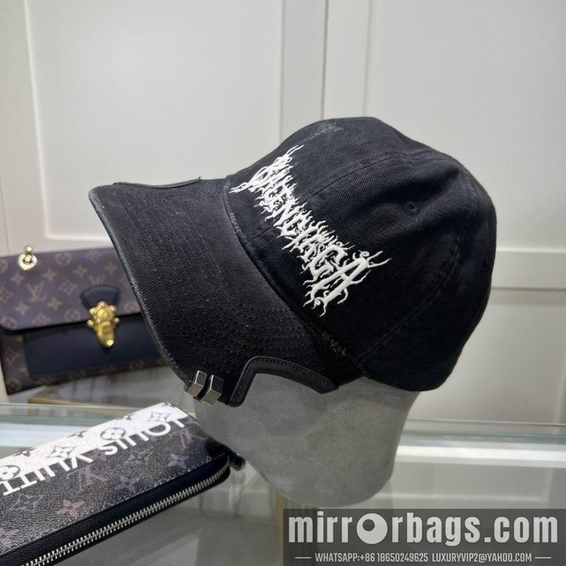 Balenciaga Hat dx110