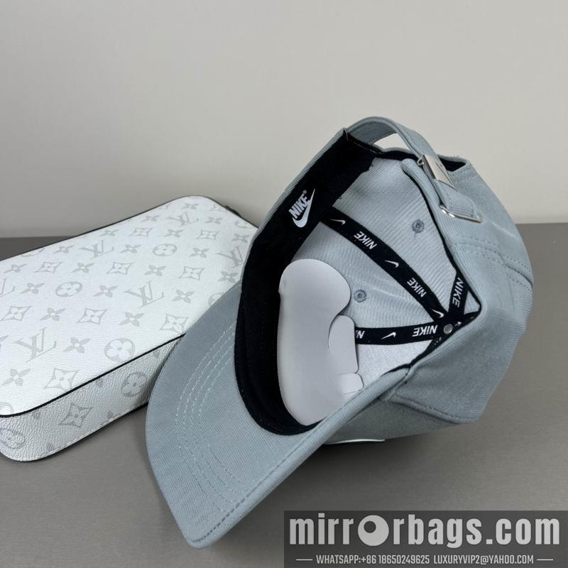 Nike Hat dx13