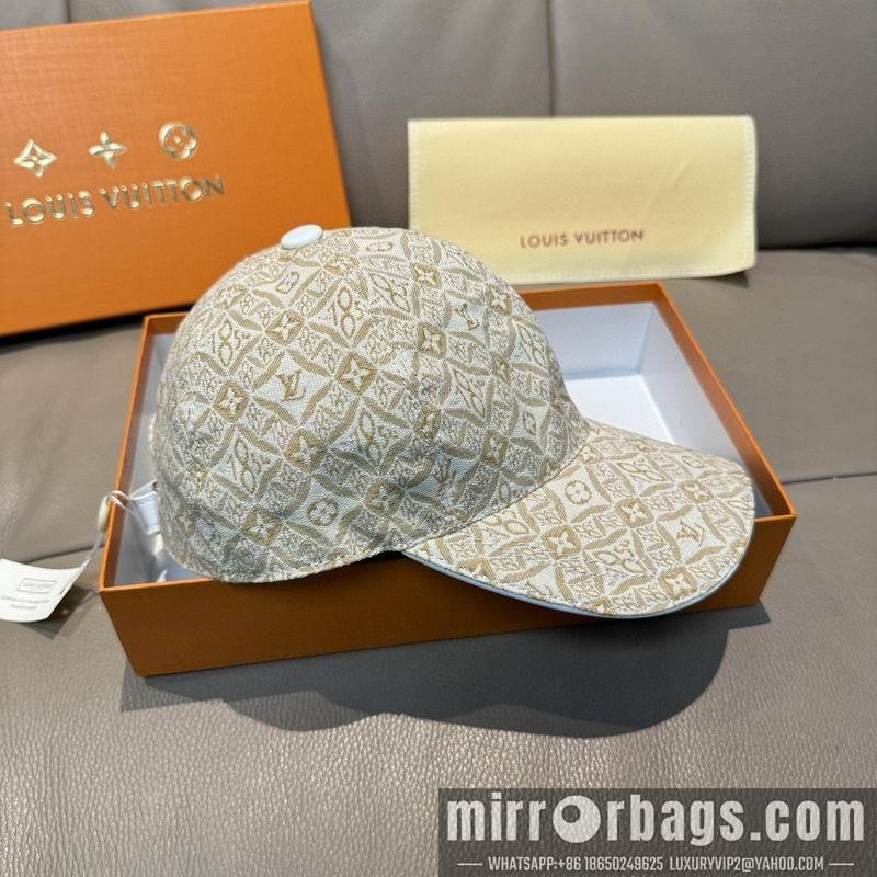 LV Hat dx121