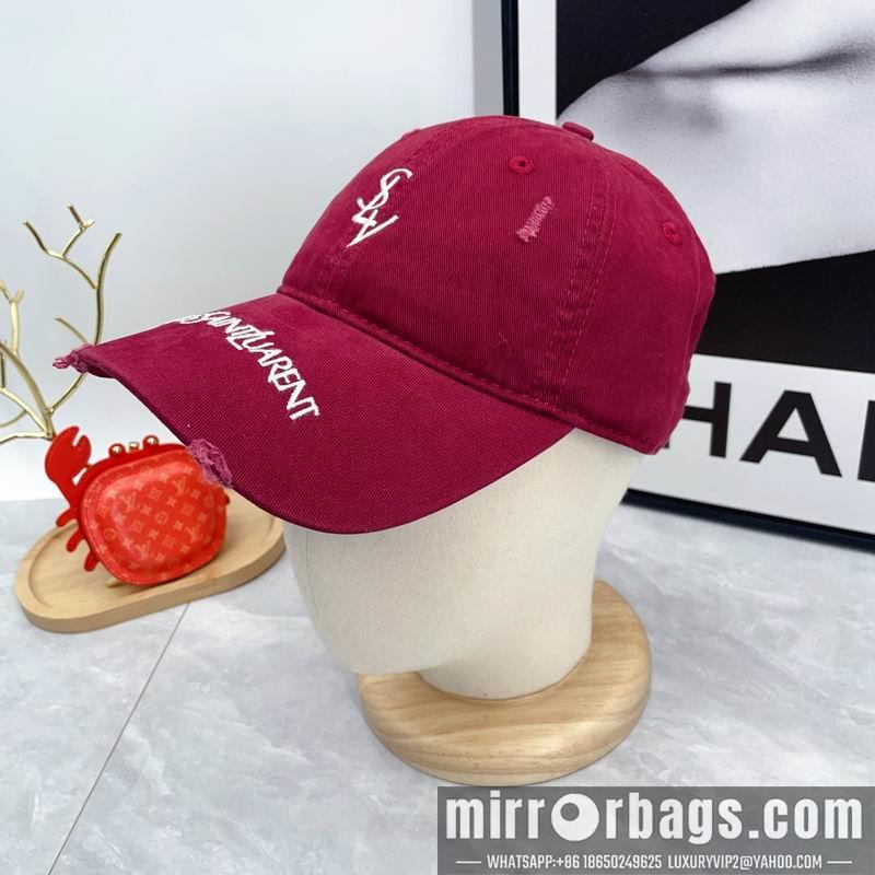 YSL Hat dx32