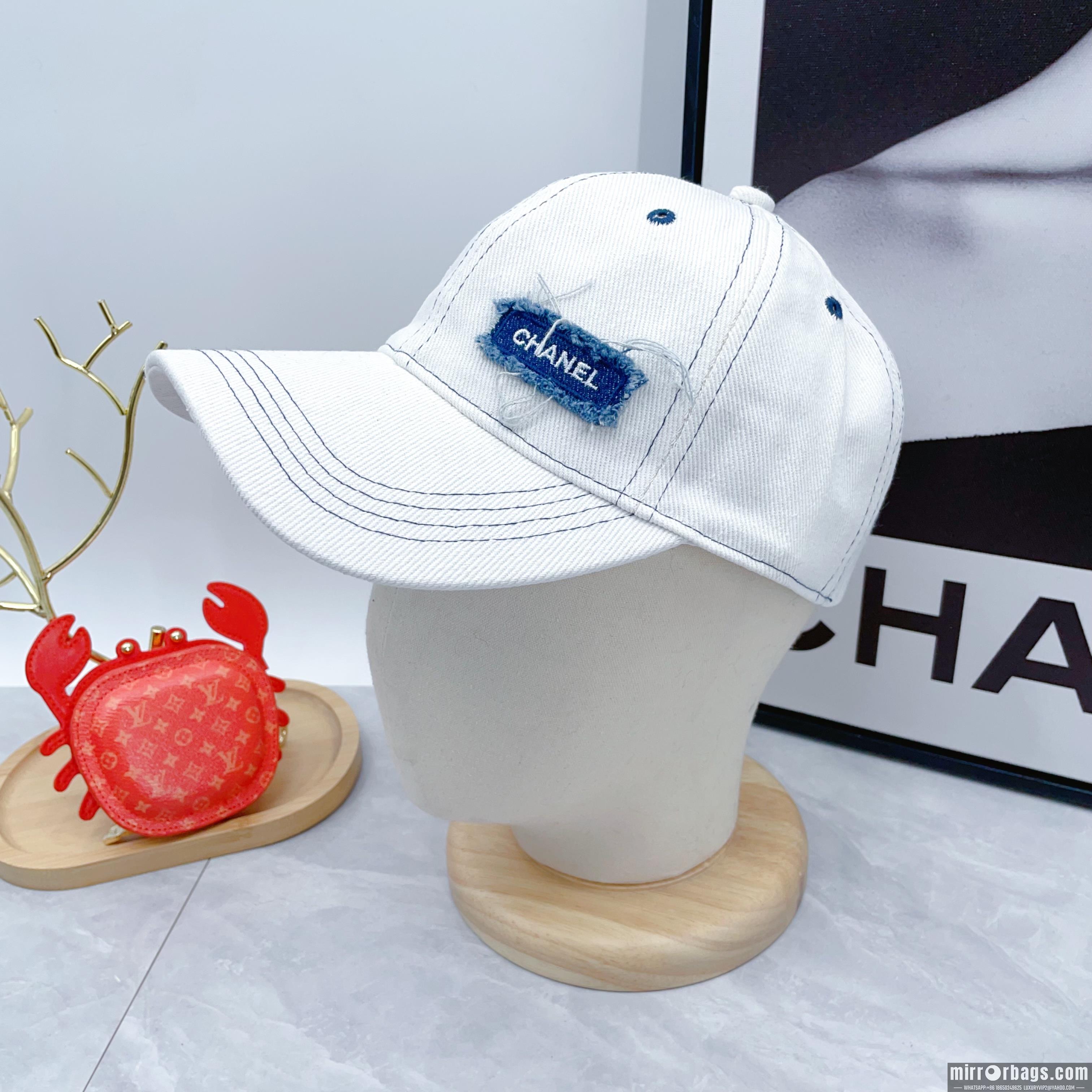 Chanel Hat dx01