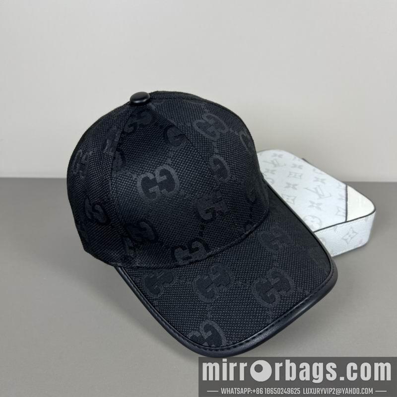 Gucci Hat dx35
