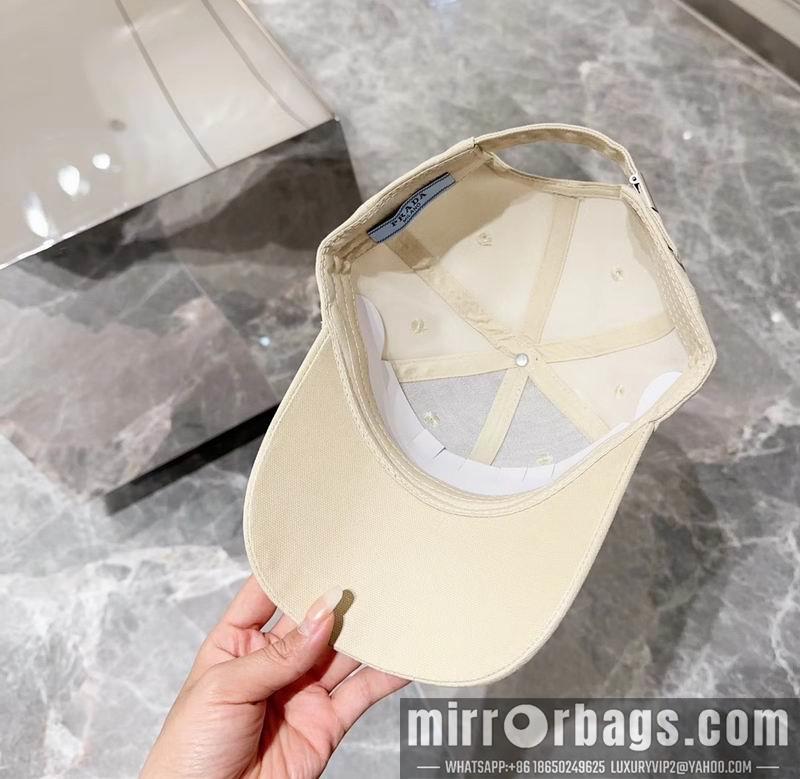 Prada Hat dx03