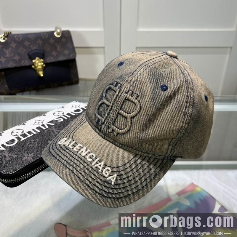 Balenciaga Hat dx31