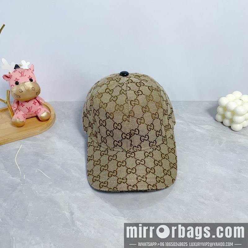Gucci Hat dx119