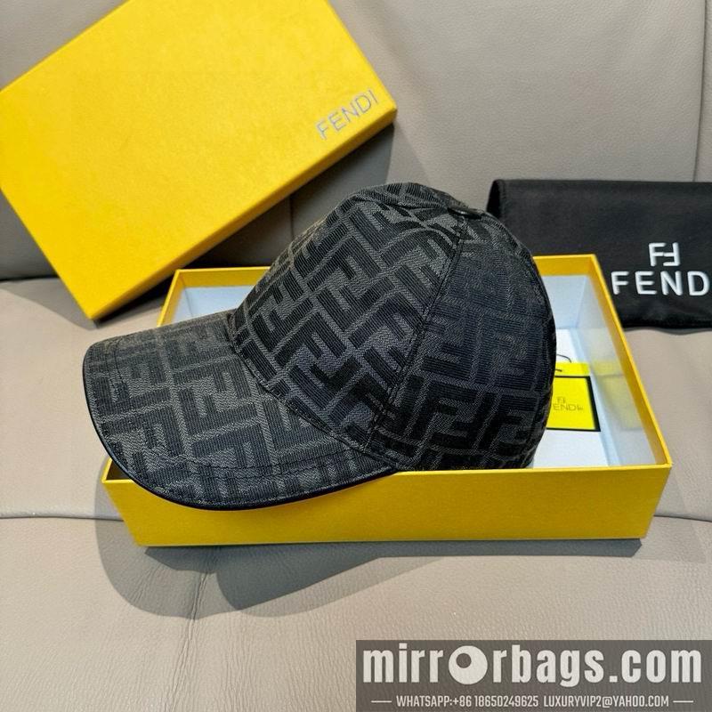 Fendi Hat dx84