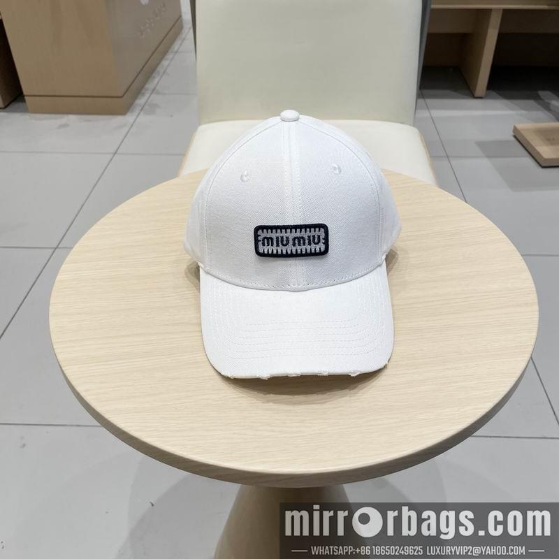 Miumiu Hat 040202