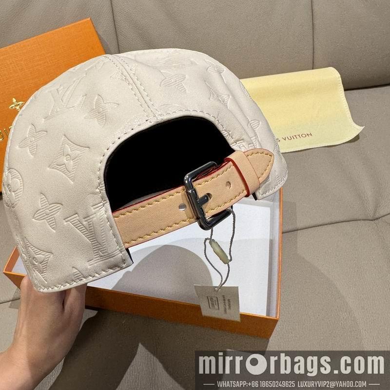LV Hat dx107