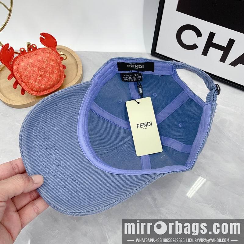 Fendi Hat dx70