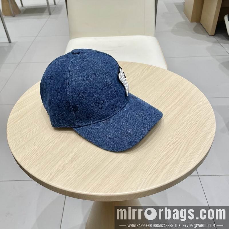 LV Hat 041404