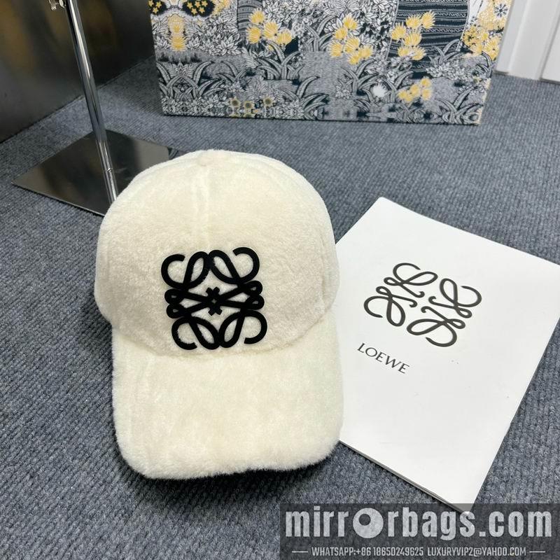 Loewe Hat dx32