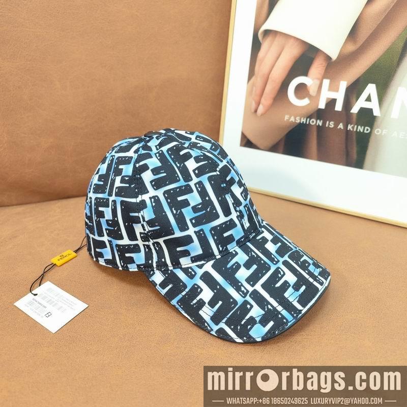 Fendi Hat dx40