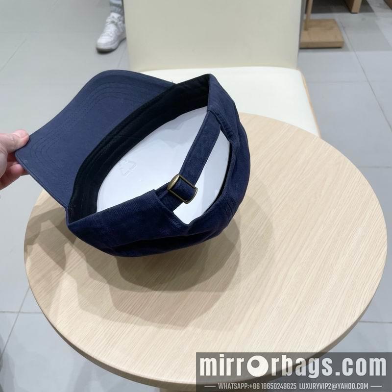 LV Hat 010902