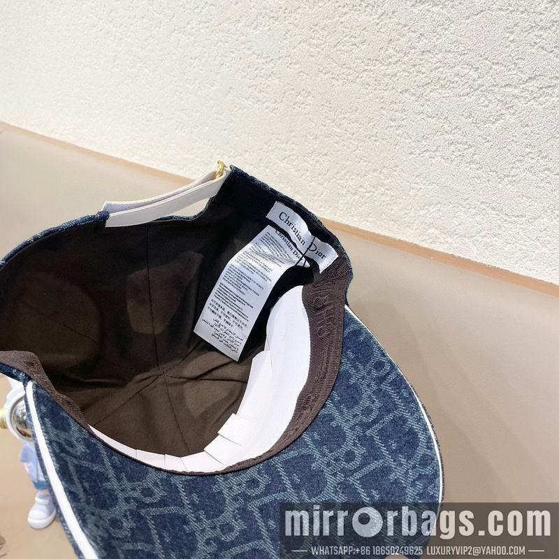 Dior Hat 081002