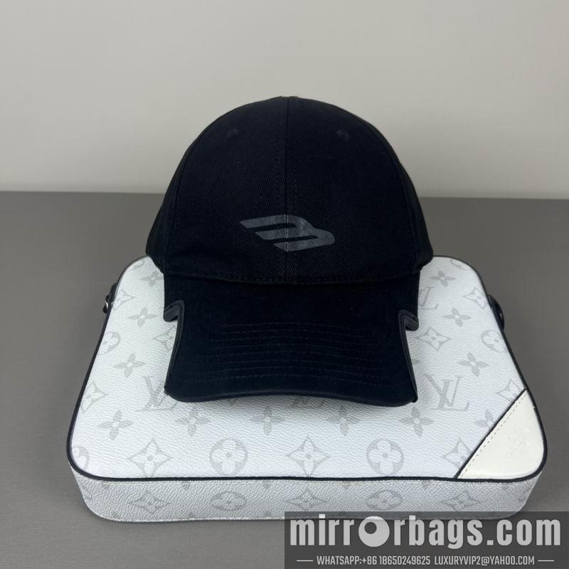 Balenciaga Hat 021006