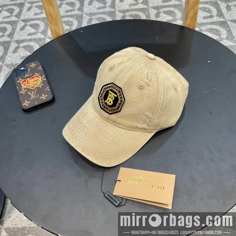 Burberry Hat 041701