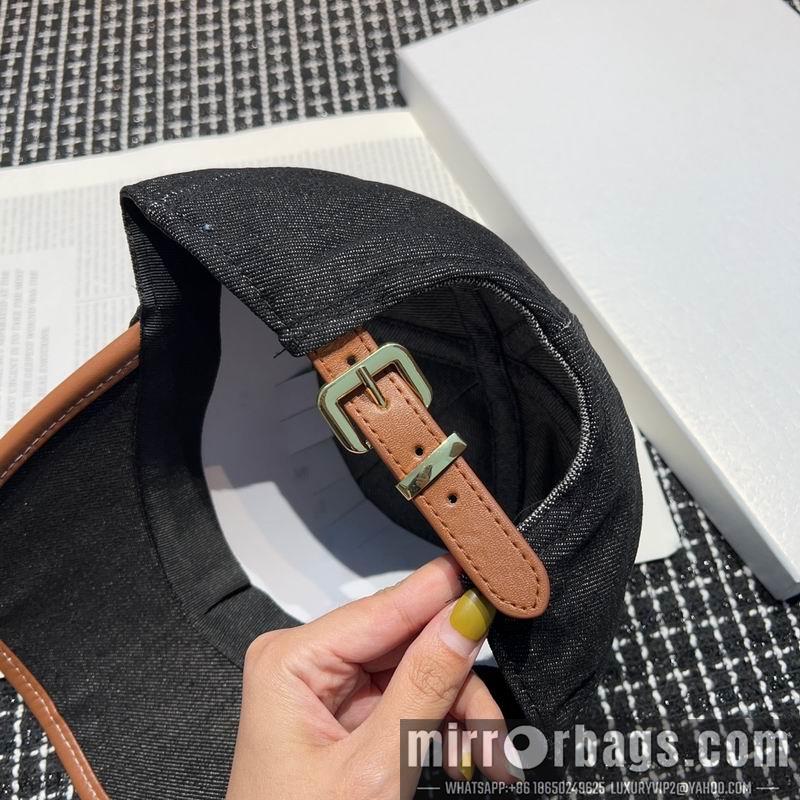 Miumiu Hat dx44