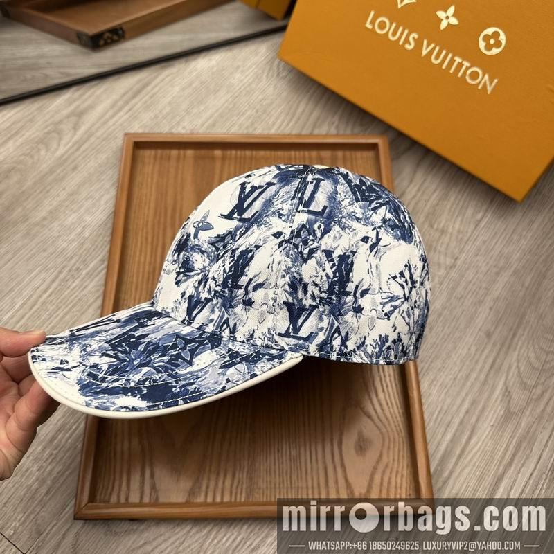 LV Hat dx44