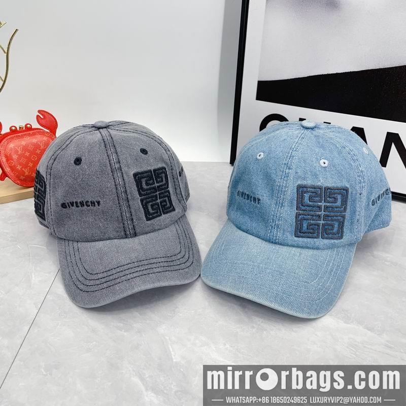 Givenchy Hat dx08