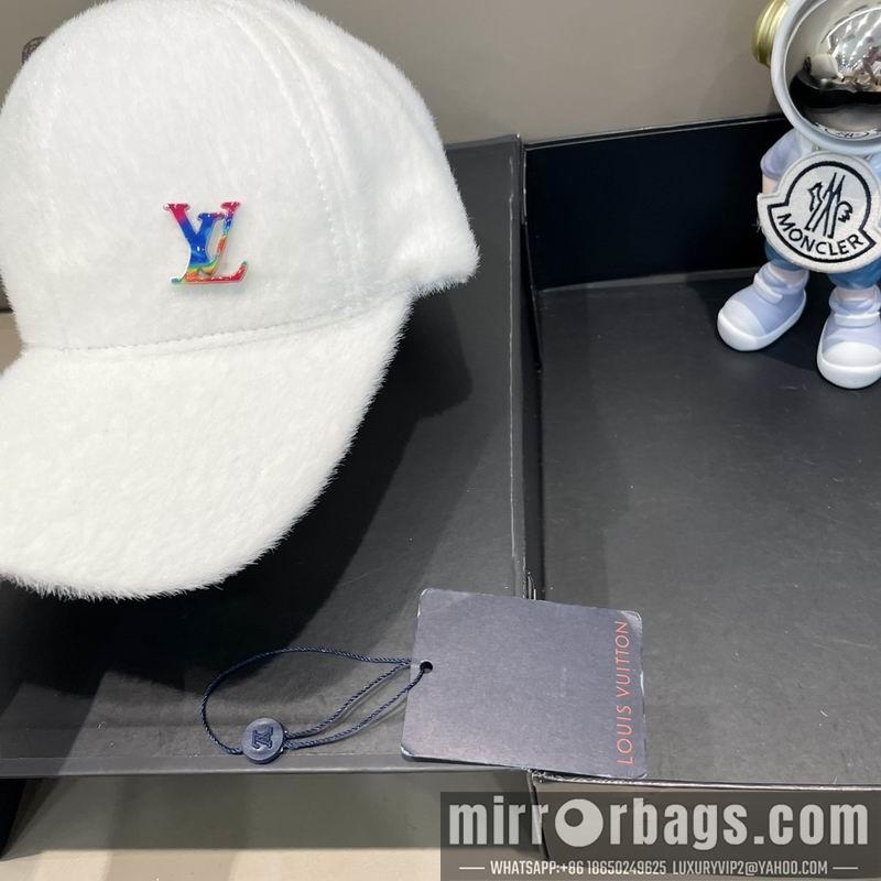 LV Hat 081002