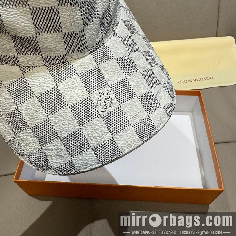 LV Hat 091403